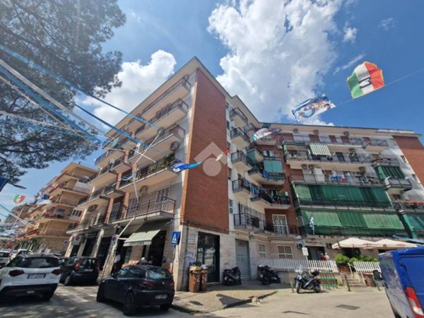 appartamento in affitto a Napoli in zona Capodimonte / Colli Aminei