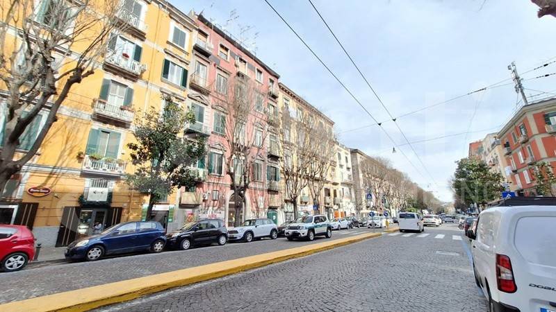 appartamento in affitto a Napoli in zona Stella