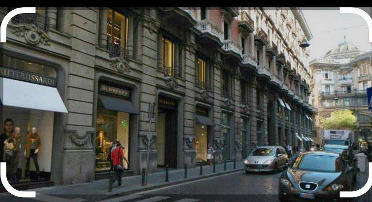 appartamento in affitto a Napoli in zona Chiaia