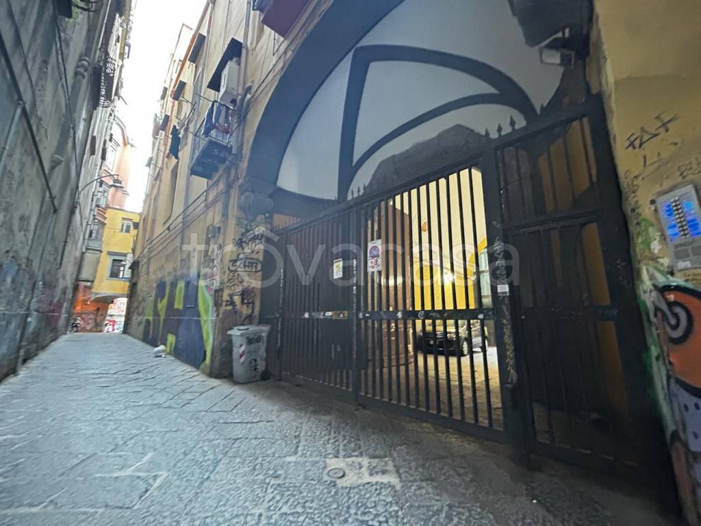 appartamento in affitto a Napoli in zona Centro Antico