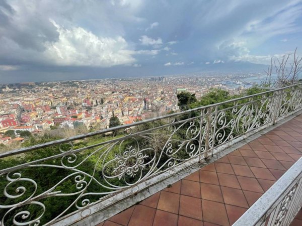 appartamento in affitto a Napoli in zona Vomero