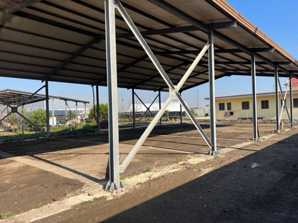 locale commerciale in affitto a Napoli in zona Ponticelli