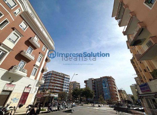 locale commerciale in affitto a Napoli in zona Arenella
