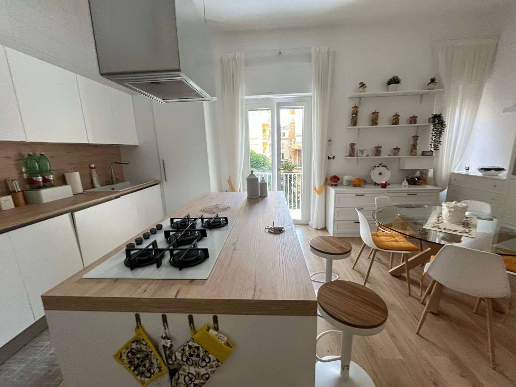 appartamento in affitto a Napoli in zona Vomero