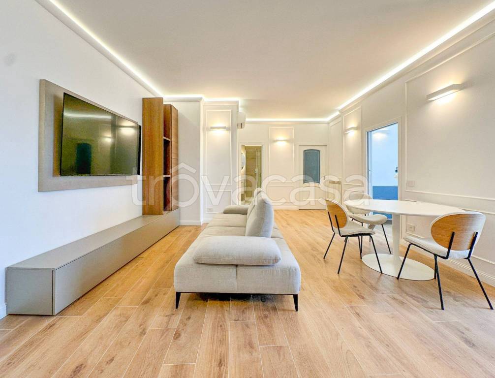 appartamento in affitto a Napoli in zona Posillipo