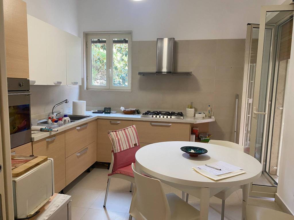 appartamento in affitto a Napoli in zona Arenella