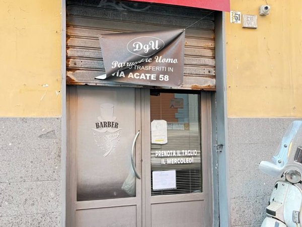 negozio in affitto a Napoli in zona Bagnoli