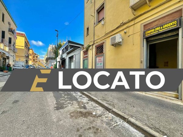 negozio in affitto a Napoli in zona Bagnoli