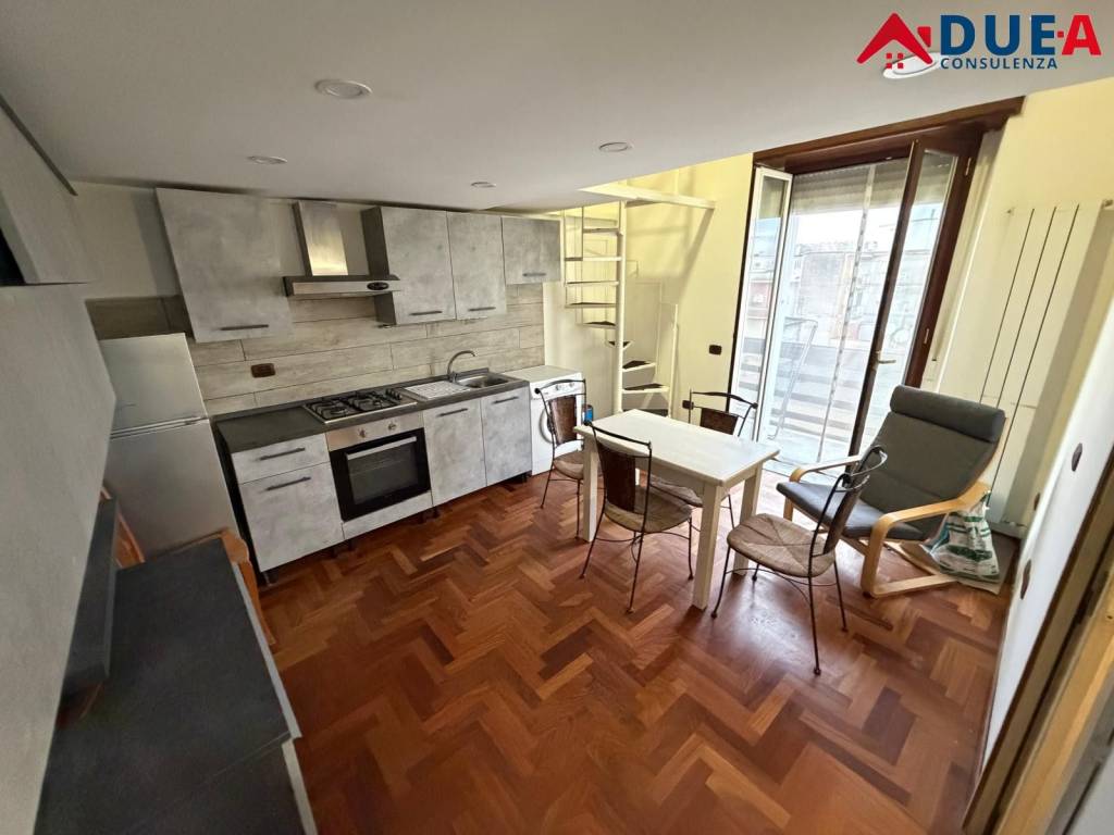 appartamento in affitto a Napoli in zona Vomero