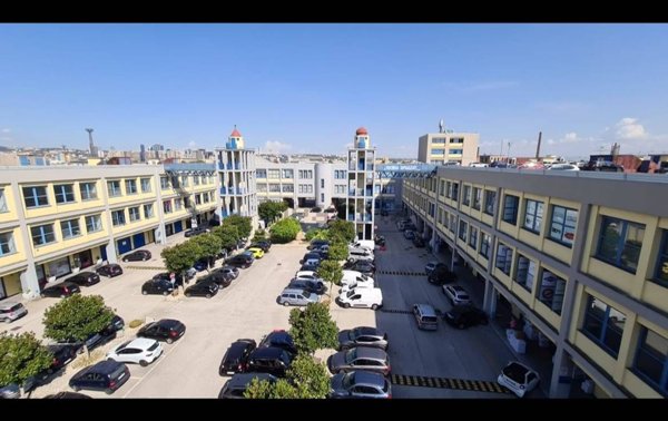 ufficio in affitto a Napoli in zona Barra