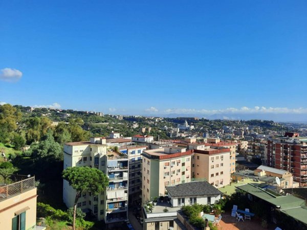 appartamento in affitto a Napoli in zona Arenella