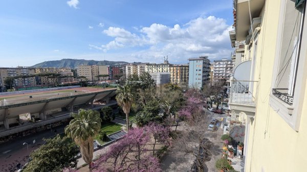 appartamento in affitto a Napoli in zona Vomero