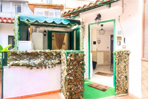 appartamento in affitto a Napoli