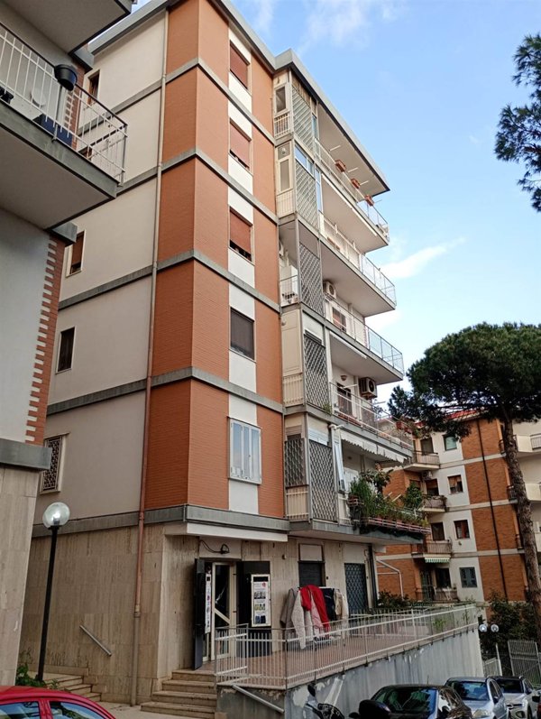 appartamento in affitto a Napoli in zona Posillipo