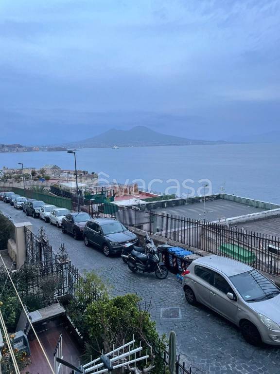 appartamento in affitto a Napoli in zona Posillipo