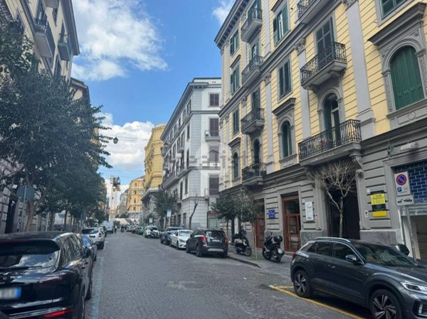 appartamento in affitto a Napoli in zona Mercato