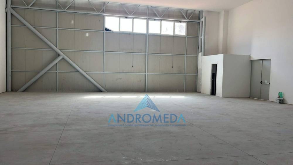 ufficio in affitto a Napoli in zona Barra