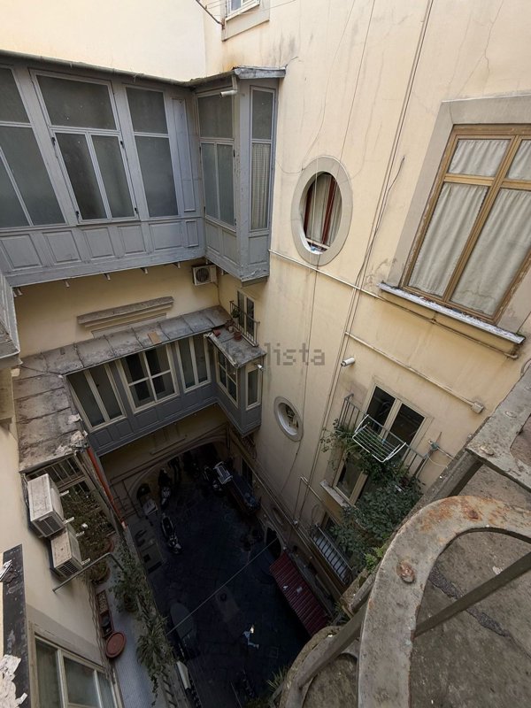 appartamento in affitto a Napoli in zona San Lorenzo
