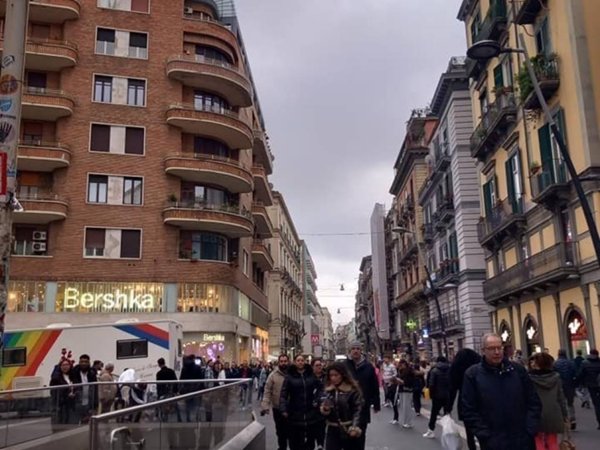 appartamento in affitto a Napoli in zona San Ferdinando