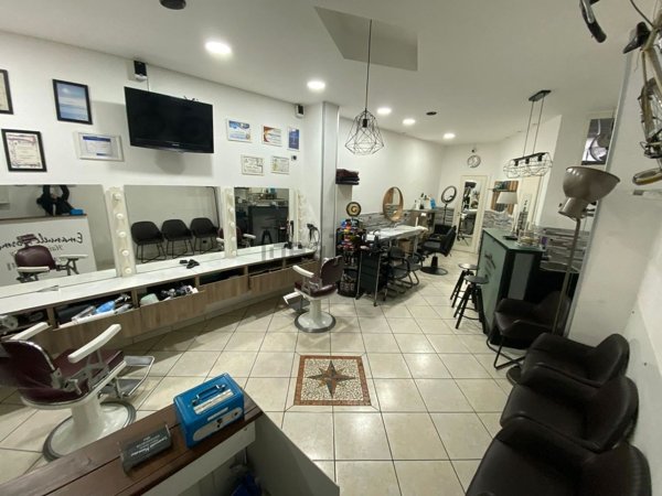 locale commerciale in affitto a Napoli in zona Soccavo