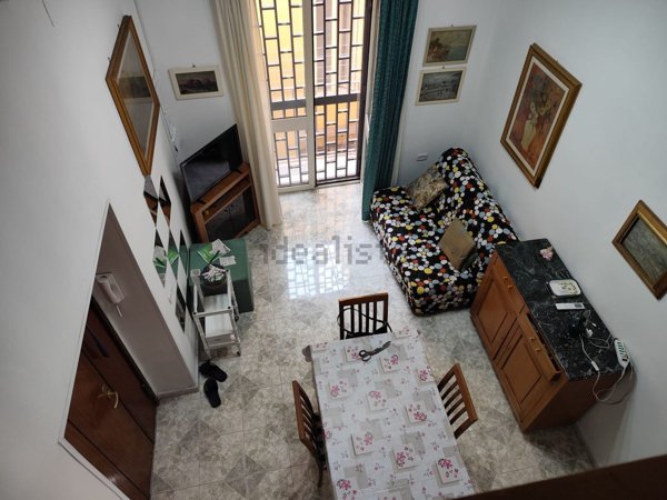 appartamento in affitto a Napoli in zona Chiaia