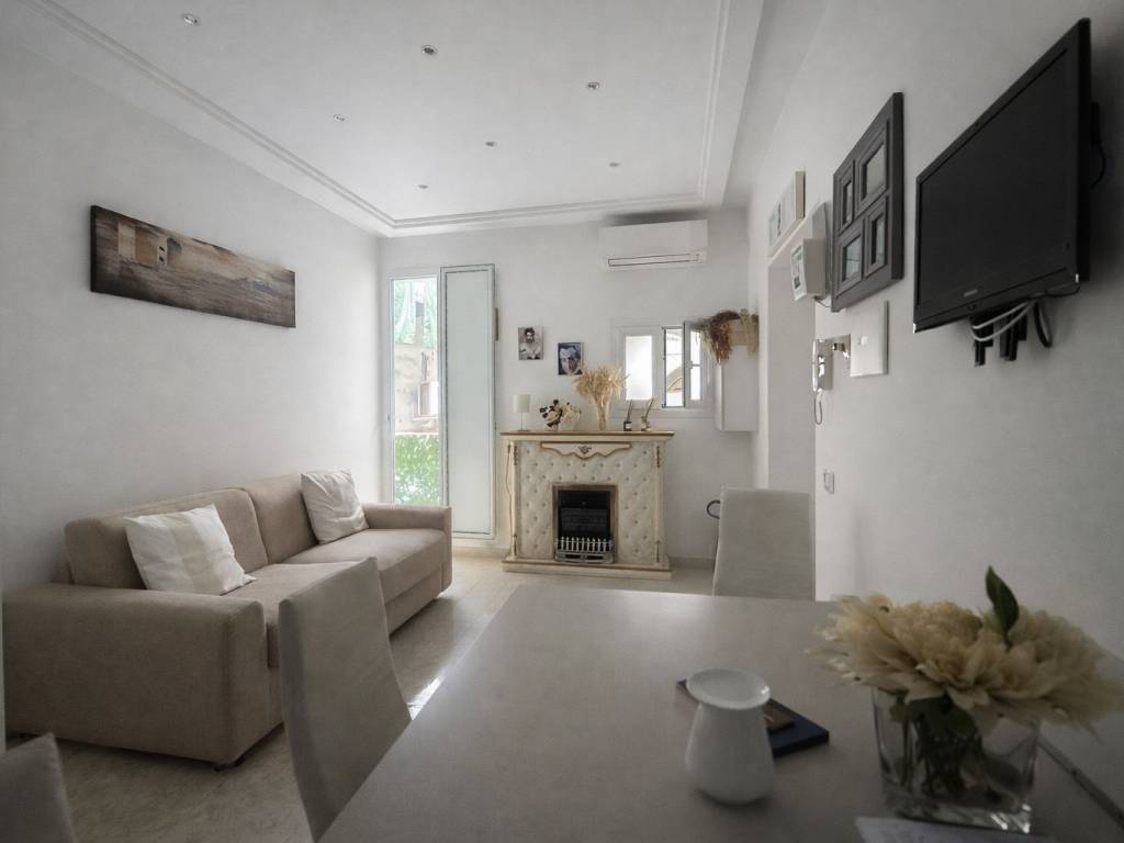 appartamento in affitto a Napoli in zona Stella