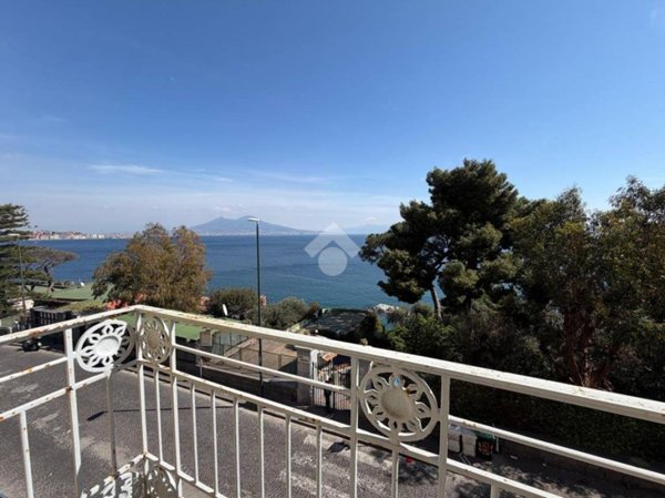appartamento in affitto a Napoli in zona Posillipo