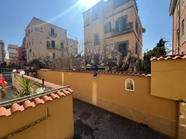 appartamento in affitto a Napoli in zona Bagnoli