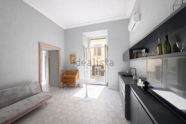 appartamento in affitto a Napoli in zona Pendino / San Giuseppe