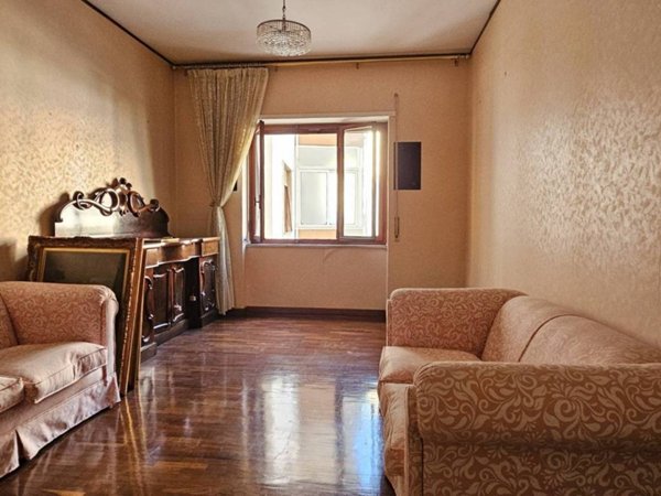 appartamento in affitto a Napoli in zona Arenella