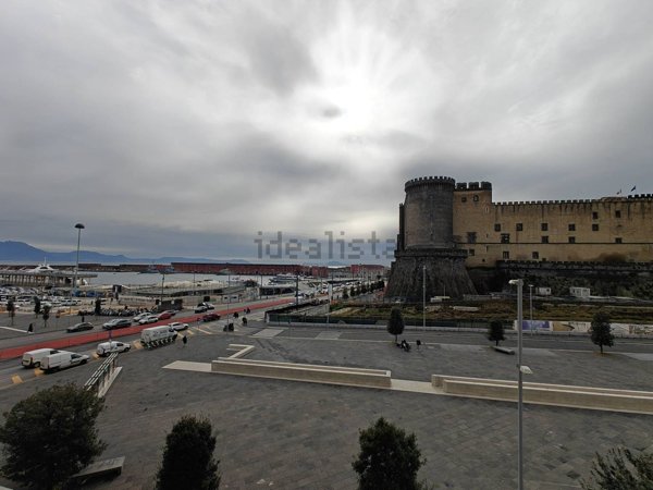 ufficio in affitto a Napoli