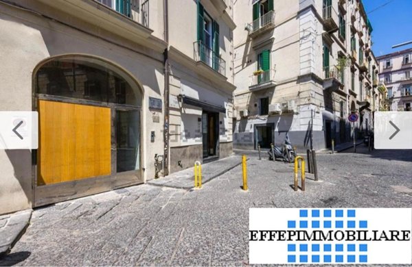 appartamento in affitto a Napoli in zona Chiaia