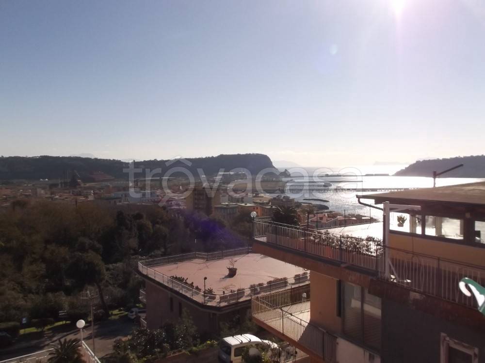 appartamento in affitto a Napoli in zona Vomero