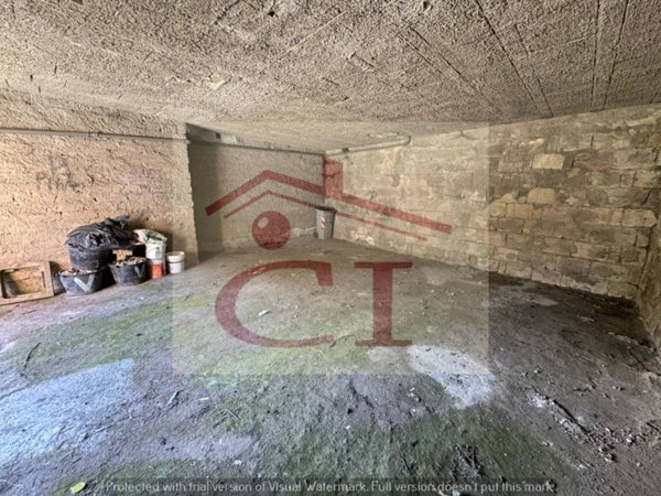 locale commerciale in affitto a Napoli in zona Chiaiano