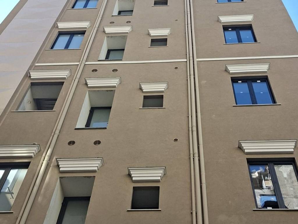 negozio in affitto a Napoli