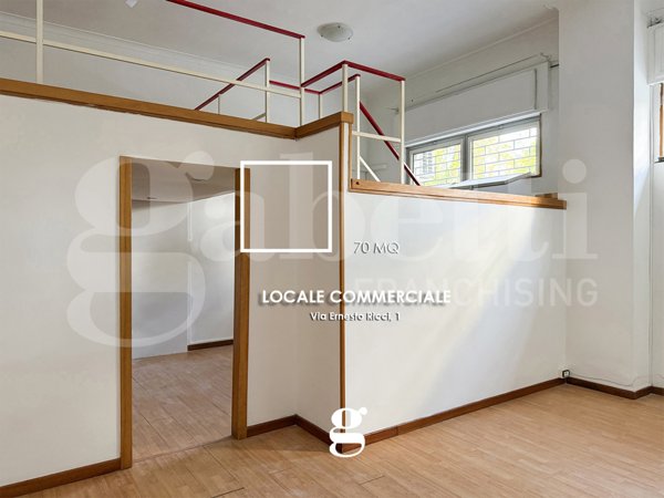 locale commerciale in affitto a Napoli in zona Soccavo
