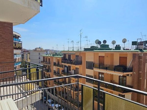 appartamento in affitto a Napoli in zona Arenella