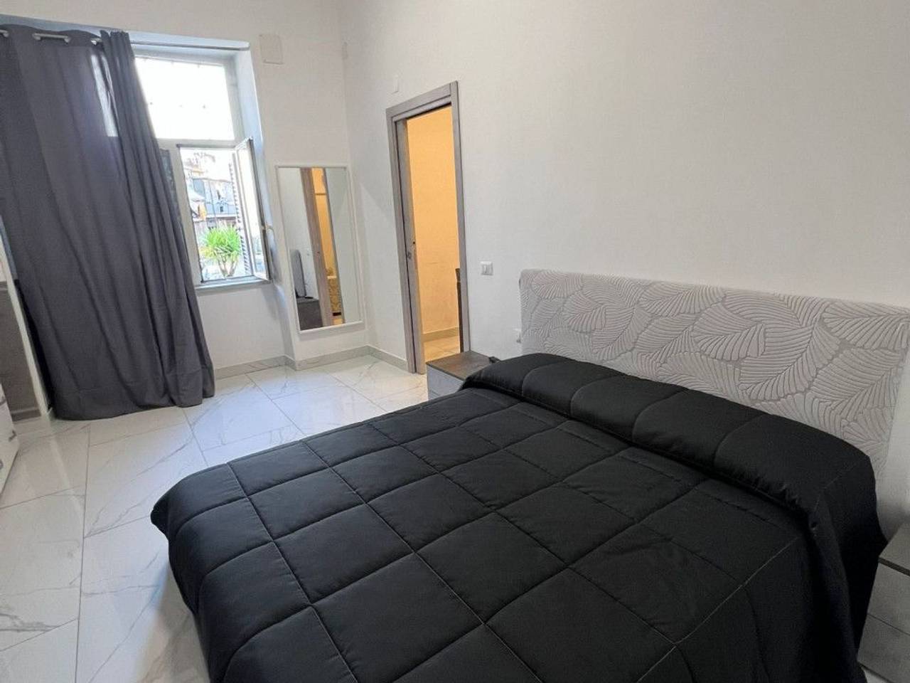 appartamento in affitto a Napoli in zona Stella