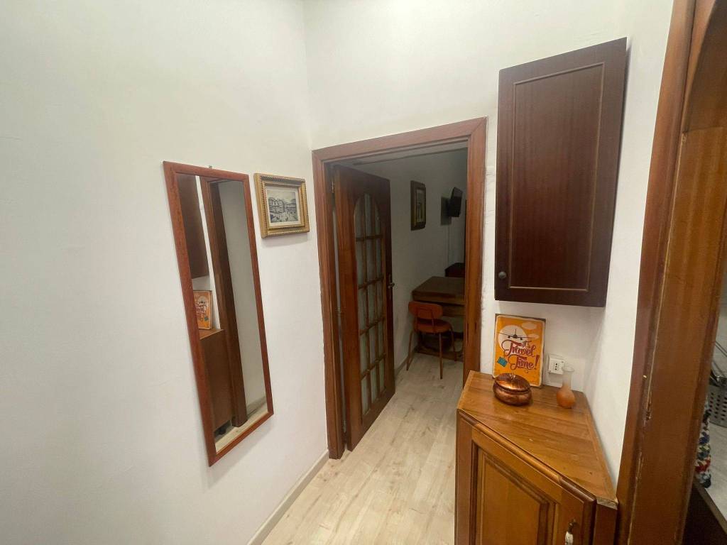 appartamento in affitto a Napoli in zona Stella