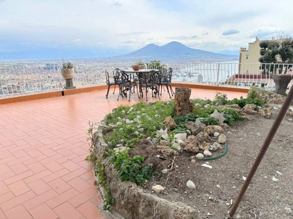 appartamento in affitto a Napoli in zona Vomero