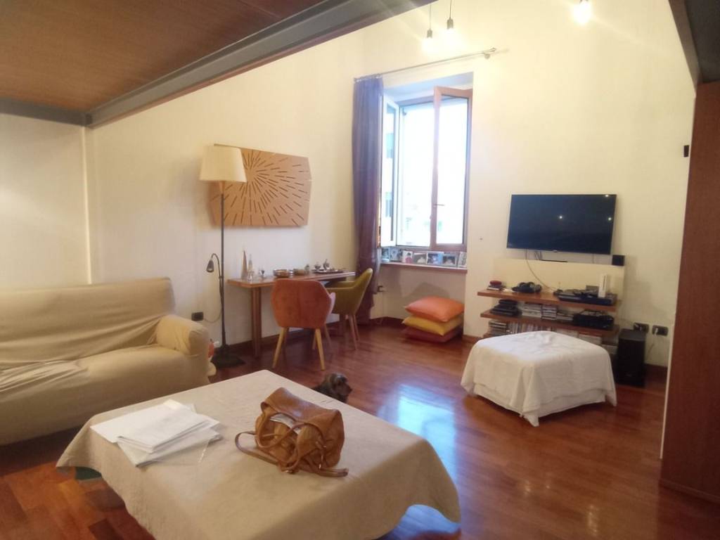 appartamento in affitto a Napoli in zona Vomero