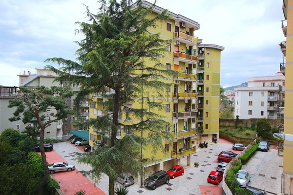 appartamento in affitto a Napoli in zona Arenella