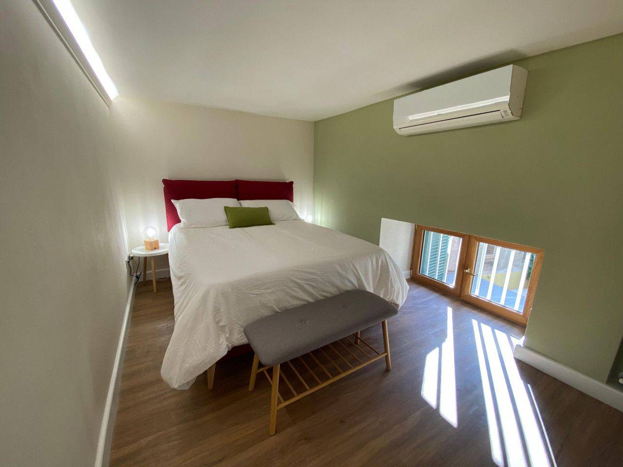 appartamento in affitto a Napoli in zona Chiaia