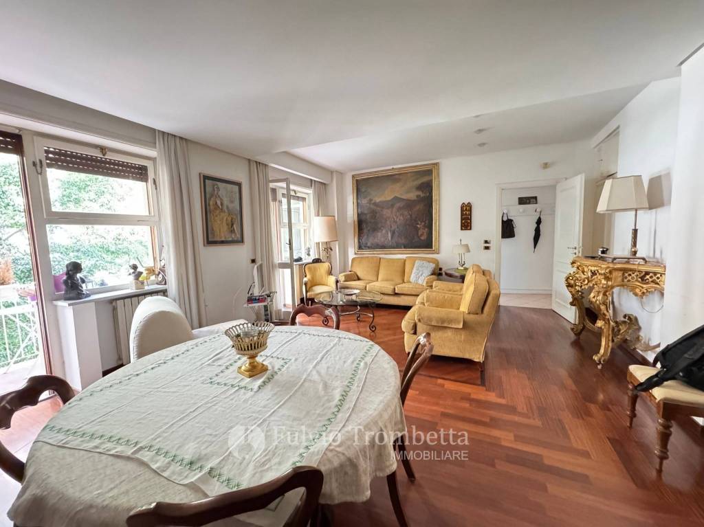 appartamento in affitto a Napoli in zona Posillipo