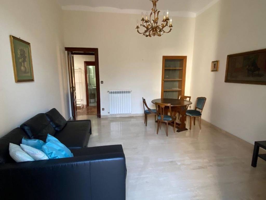 appartamento in affitto a Napoli