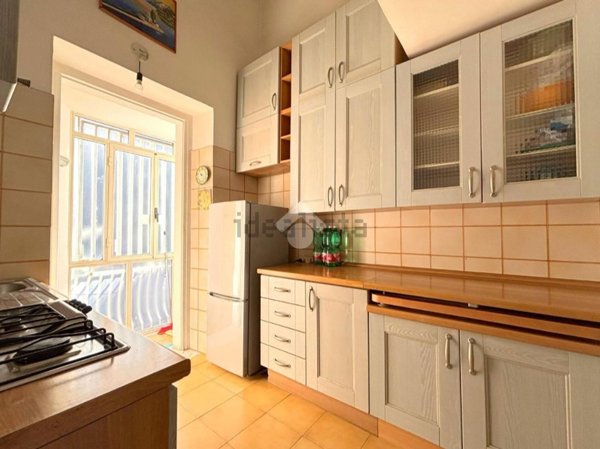 appartamento in affitto a Napoli in zona San Ferdinando