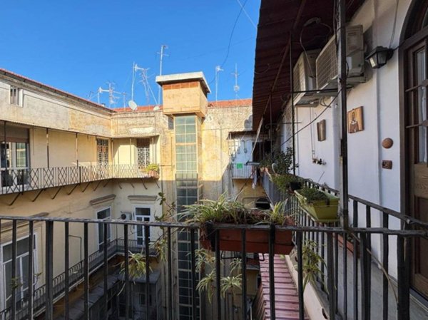 appartamento in affitto a Napoli in zona San Ferdinando