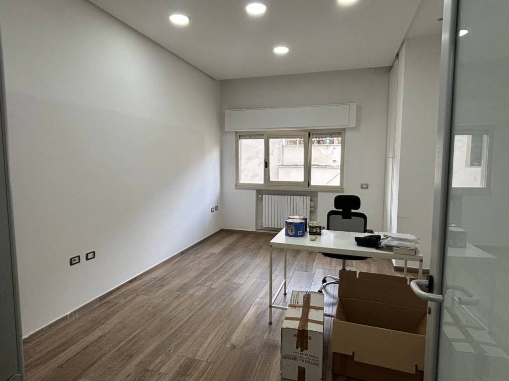 ufficio in affitto a Napoli in zona Posillipo