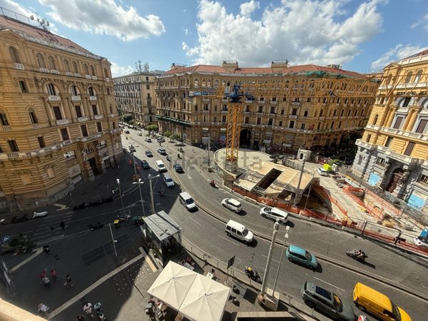 appartamento in affitto a Napoli in zona Mercato
