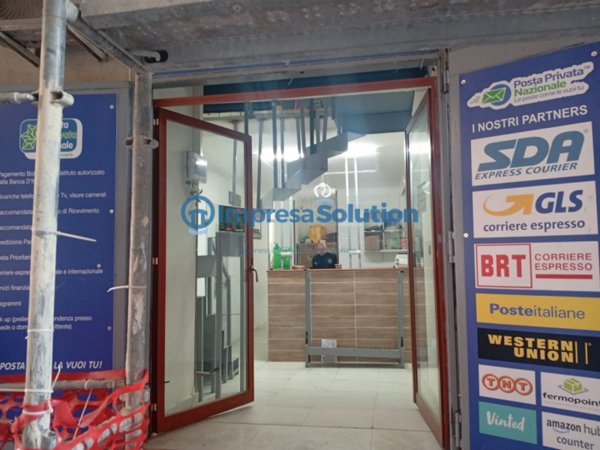 ufficio in affitto a Napoli in zona Pendino / San Giuseppe